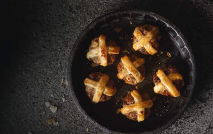 Aldi Rolls Out Hot Cross Stuffing Balls For Easter.