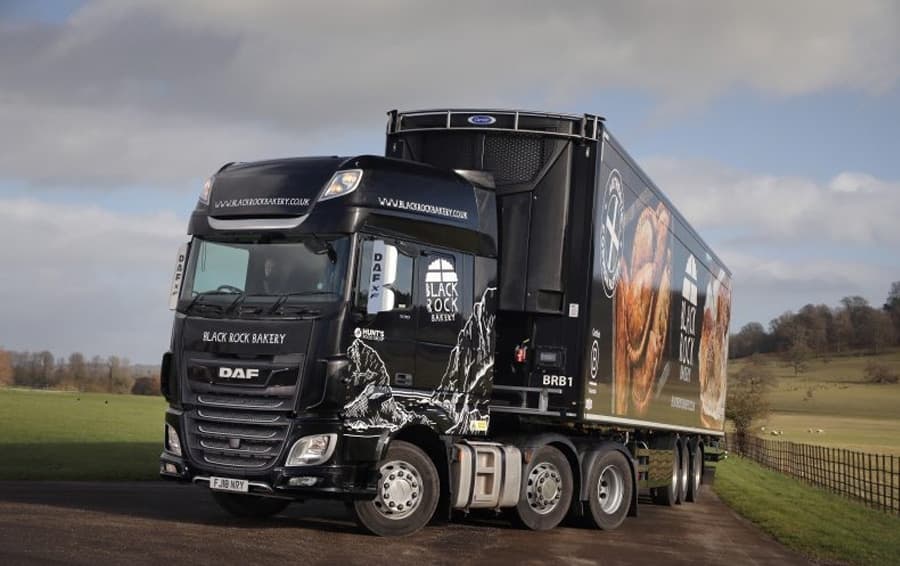 Hunt’s Food Group targets emissions savings through new Carrier Transicold Eco-Drive and Vector HE 19 MT-Cooled specialist trailers